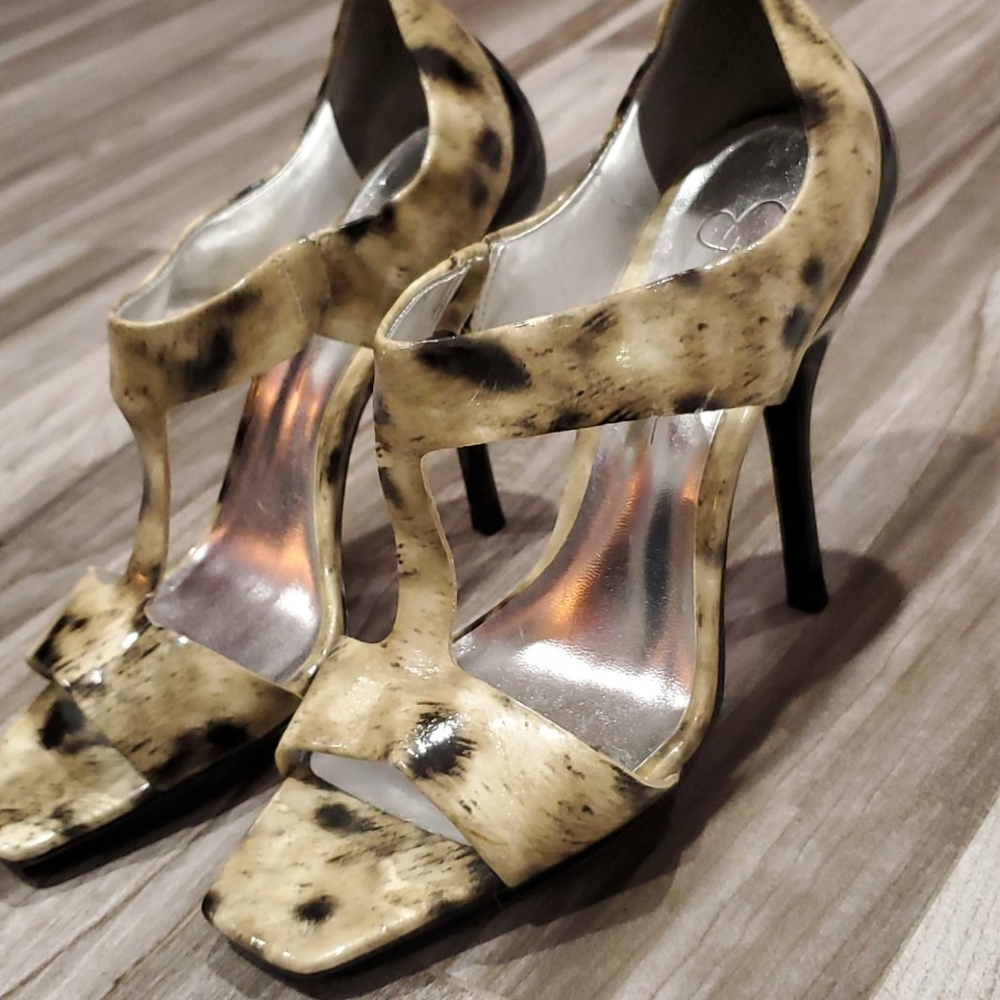 Leopard square toe heels